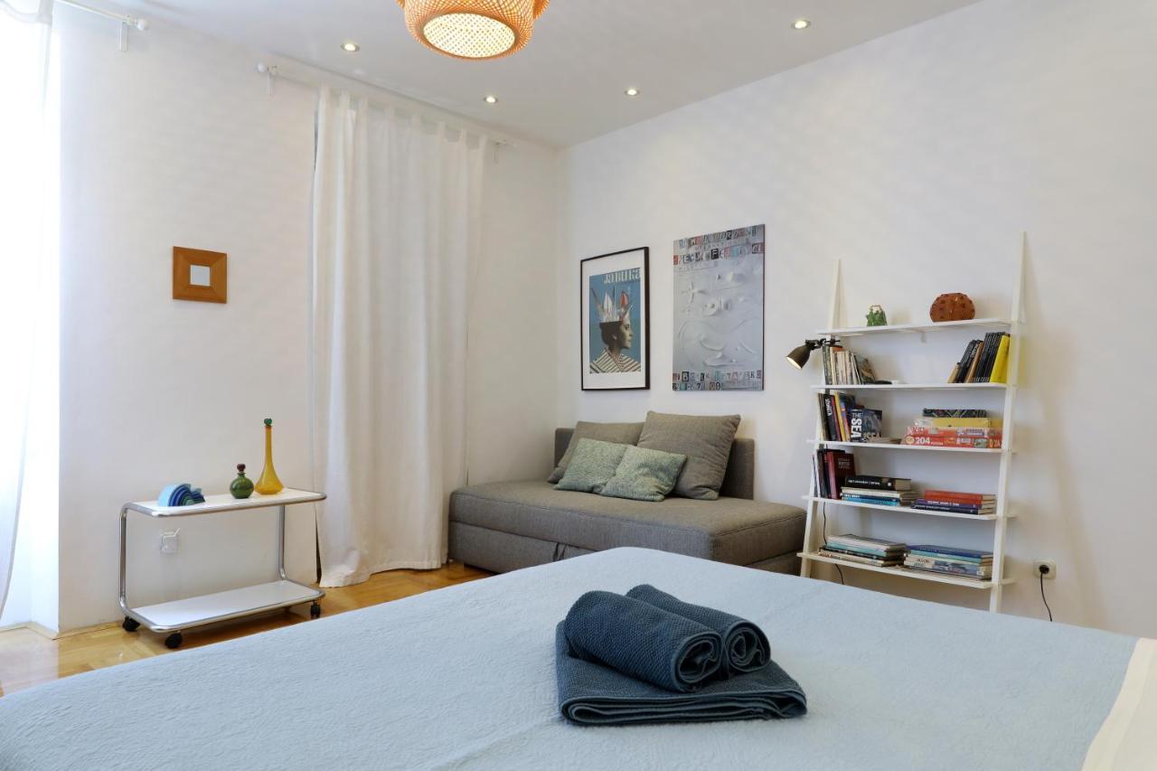 Lovely Rita'S Sibenik - Apartment City Center With Central Heating Exterior foto