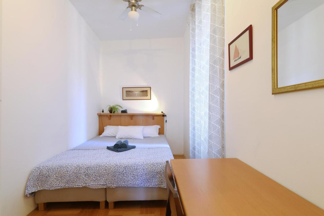 Lovely Rita'S Sibenik - Apartment City Center With Central Heating Exterior foto